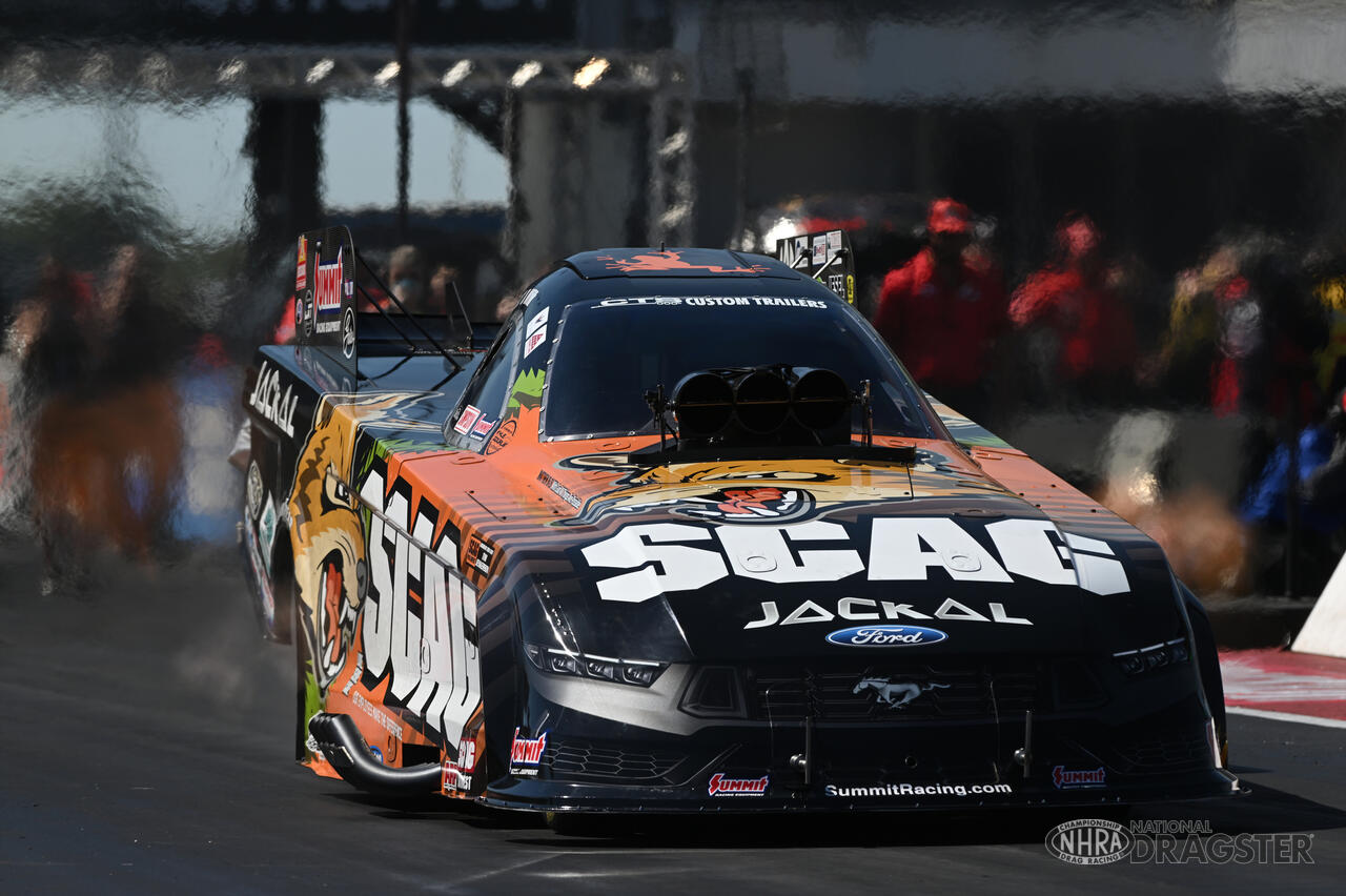 Texas NHRA FallNationals Sunday photo gallery | NHRA